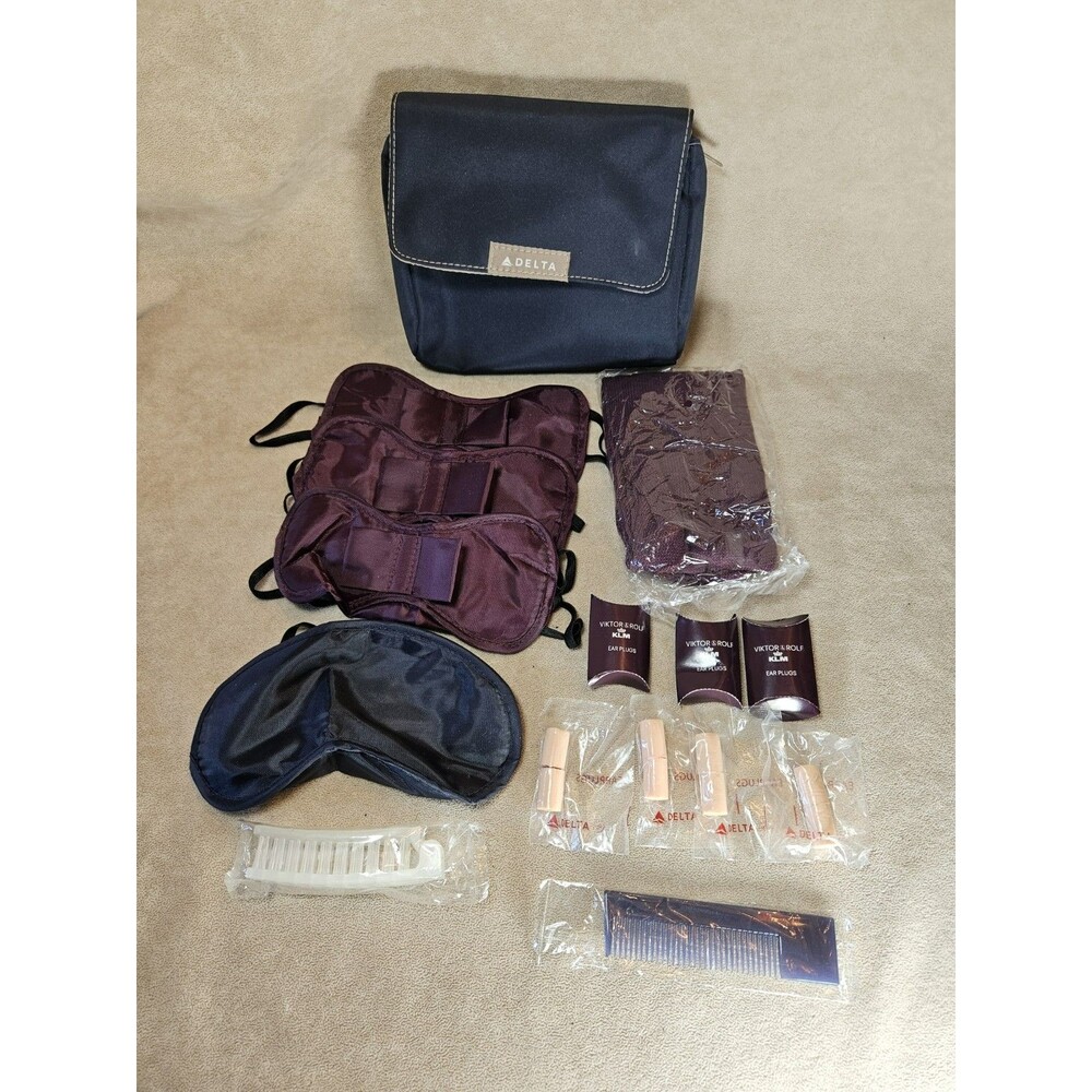 Delta Airlines Flight Travel Bag Blue 9x6 Toiletries w/various Accessories